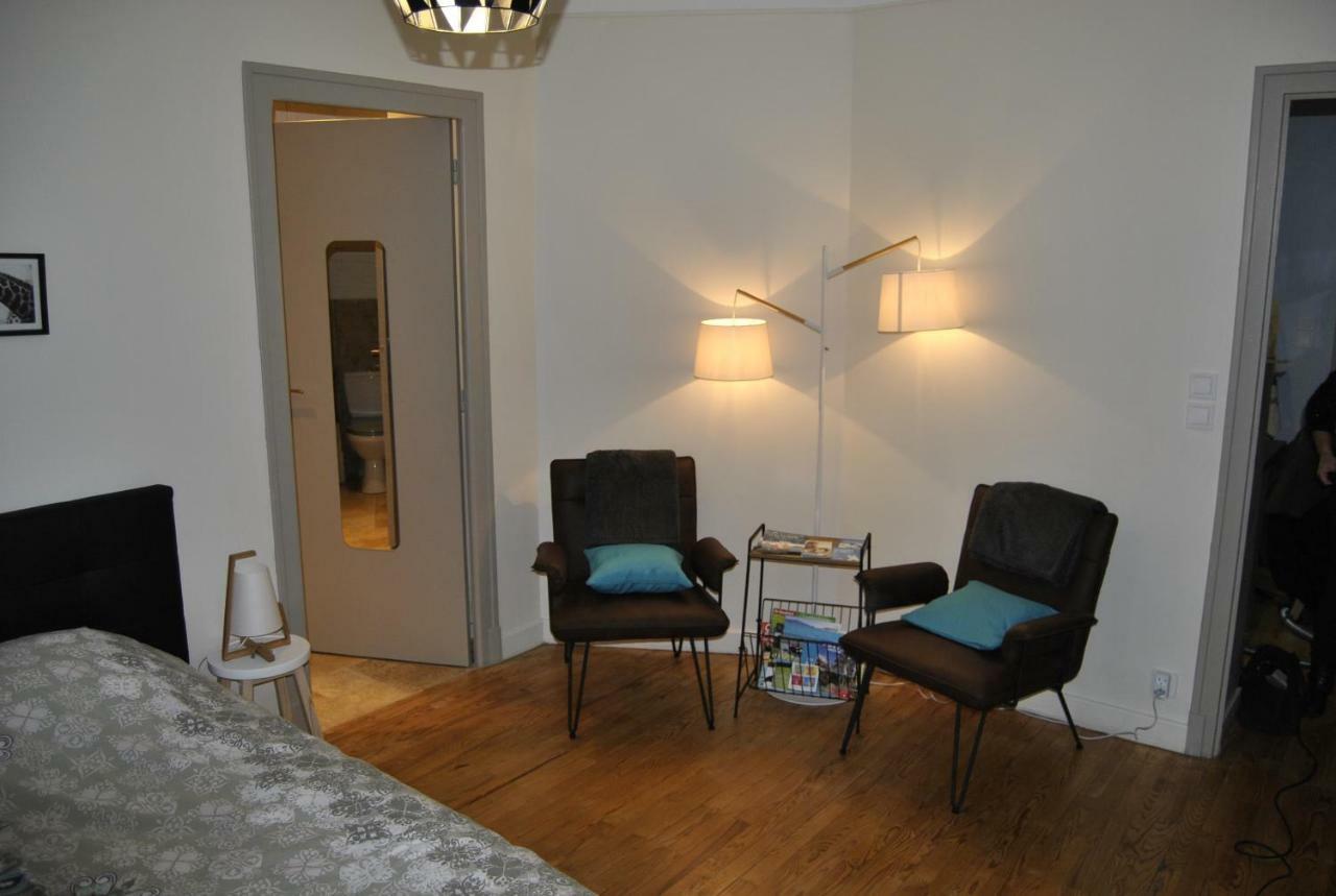 Studio Blue Apartment Aix-les-Bains Bagian luar foto